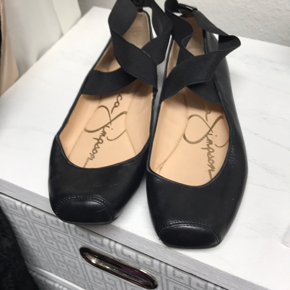 Jessica Simpson black ballet flats
